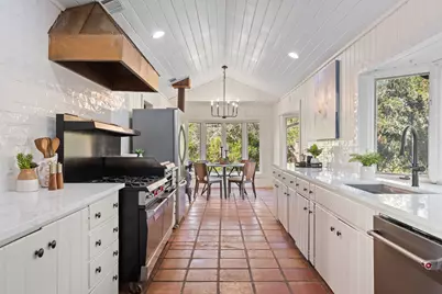 21106 Lakeshore Drive, Lago Vista, TX 78645 - Photo 14
