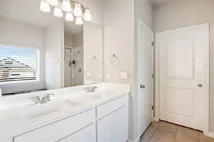 103 Wagon Spoke Cove, Liberty Hill, TX 78642 - Photo 18