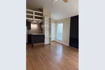 1000 W 26th Street #212, Austin, TX 78705 - Photo 8