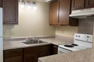 1000 W 26th St, Austin, TX 78705 - Photo 6