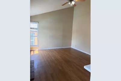 1000 W 26th Street #212, Austin, TX 78705 - Photo 4