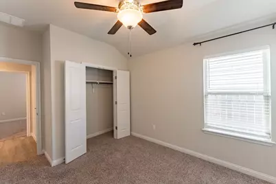 8209 McKamy Drive, Austin, TX 78744 - Photo 18