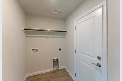 8209 McKamy Drive, Austin, TX 78744 - Photo 10