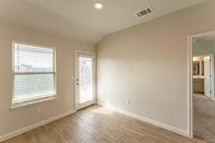 8209 McKamy Dr, Austin, TX 78744 - Photo 22