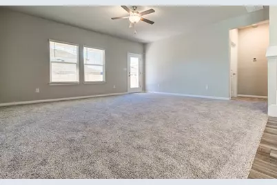 14513 Heartland Drive, Manor, TX 78653 - Photo 6