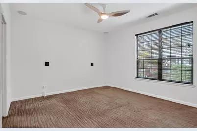 1811 Bluebonnet Lane, Austin, TX 78704 - Photo 24