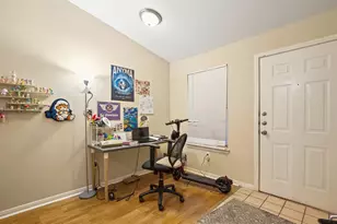 501 W 26th St, Austin, TX 78705 - Photo 6