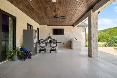 811 Wade Road, New Braunfels, TX 78132 - Photo 28