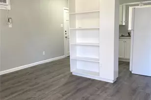 404 Swanee Dr, Austin, TX 78752 - Photo 1