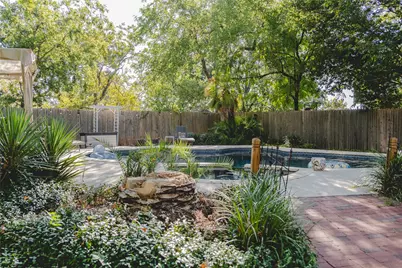 500 S 1st Street, Pflugerville, TX 78660 - Photo 32