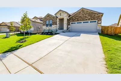 152 Mayacama Loop, San Marcos, TX 78666 - Photo 2