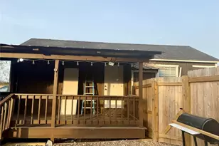 217 State Hwy 21 W, Cedar Creek, TX 78612 - Photo 4