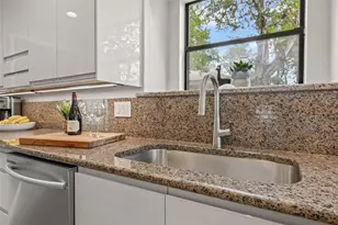 6203 Danwood Dr, Austin, TX 78759 - Photo 14