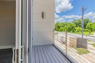 604 N Bluff Dr, Austin, TX 78745 - Photo 16