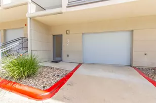 604 N Bluff Dr, Austin, TX 78745 - Photo 2
