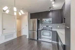 604 N Bluff Dr, Austin, TX 78745 - Photo 6