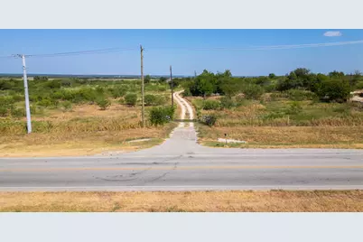 200 County Road 305 Road, Jarrell, TX 76537 - Photo 32