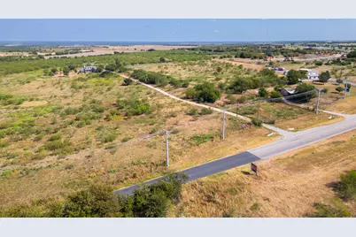200 County Road 305 Road, Jarrell, TX 76537 - Photo 16