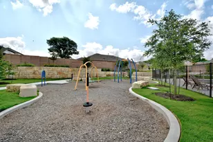 7805 Peccary Dr, Austin, TX 78744 - Photo 34