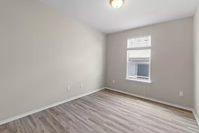 7805 Peccary Drive, Austin, TX 78744 - Photo 18