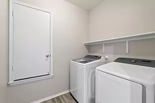7805 Peccary Dr, Austin, TX 78744 - Photo 20