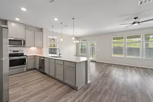 7805 Peccary Dr, Austin, TX 78744 - Photo 2