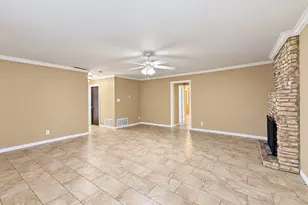 2518 Dovemeadow Dr, Austin, TX 78744 - Photo 2