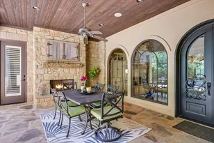 1402 Barclay Dr, Austin, TX 78746 - Photo 30
