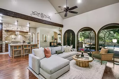 1402 Barclay Drive #E, Austin, TX 78746 - Photo 8