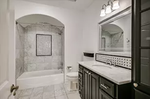 1402 Barclay Dr, Austin, TX 78746 - Photo 26