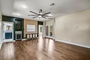 1402 Barclay Dr, Austin, TX 78746 - Photo 22