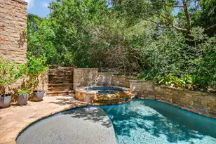 1402 Barclay Dr, Austin, TX 78746 - Photo 34