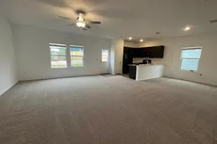 7501 Poppy Petal Loop, Del Valle, TX 78617 - Photo 4