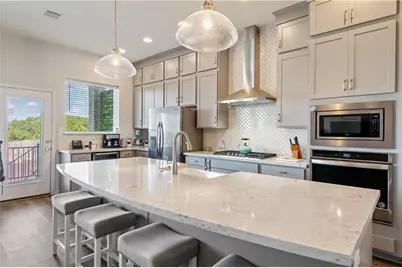 7117 Jument Drive, Austin, TX 78738 - Photo 4