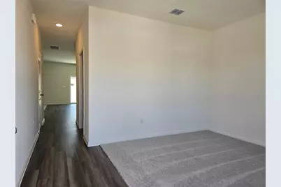 201 Rodgers Road, Taylor, TX 76574 - Photo 4