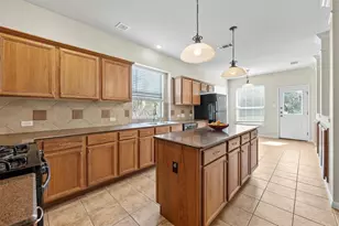 11305 Brixey Ln, Austin, TX 78754 - Photo 10