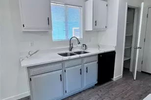 7506 Calumet Cove, Austin, TX 78745 - Photo 2