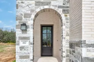 617 Buckaroo Dr, Georgetown, TX 78633 - Photo 2
