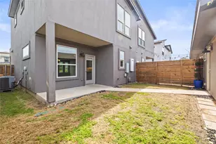 8812 B Whitter Dr, Austin, TX 78747 - Photo 16