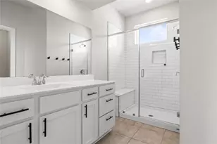 8812 B Whitter Dr, Austin, TX 78747 - Photo 8