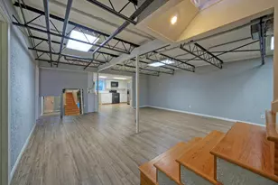 7 Inwood Cir, Austin, TX 78746 - Photo 14