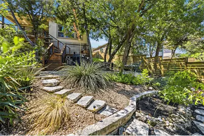 11004 Cut Plains Loop, Austin, TX 78726 - Photo 10