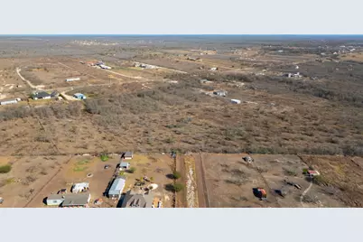 3991 Barth Road, Lockhart, TX 78644 - Photo 18