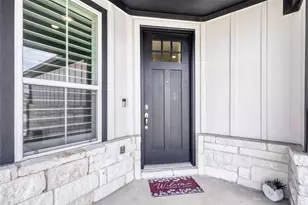126 Clay Hl St, Georgetown, TX 78633 - Photo 2
