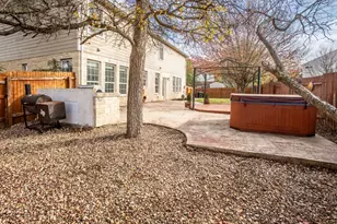 125 Hometown Pkwy, Kyle, TX 78640 - Photo 28