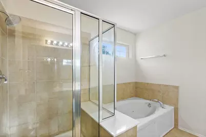 125 Hometown Parkway, Kyle, TX 78640 - Photo 20