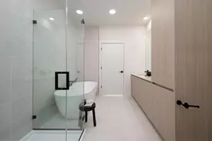 2209 S 1st St, Austin, TX 78704 - Photo 14