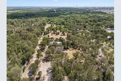 16001 Decker Lake Road, Manor, TX 78653 - Photo 10
