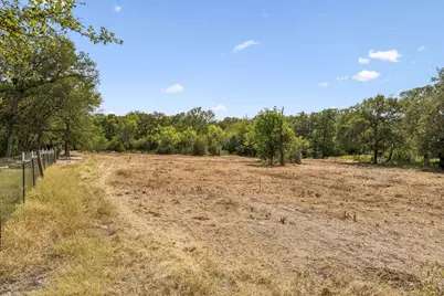 16001 Decker Lake Road, Manor, TX 78653 - Photo 4