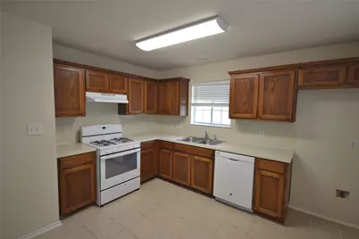 718 Meadow View Drive, Leander, TX 78641 - Photo 2